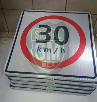Señaletica Vial conforme al Manual SCT