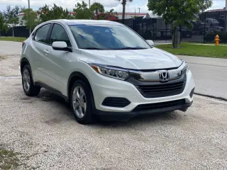 Honda HRV ano 2019 con Titulo Limpio en Florida