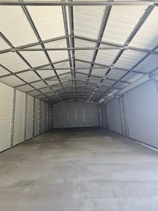 Warehouse for rent