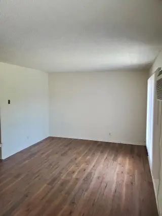Hermoso apartamento de 2 dormitorios y 1 bano in Sunland