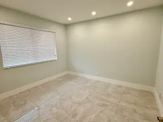 Newly Renovated Duplex