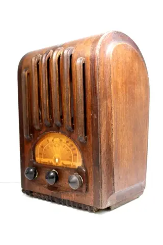 Reparamos Refacionamos Actualizamos Radiolas Radios a tubos