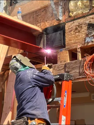 Construction Herreria y plomeria, Electricidad