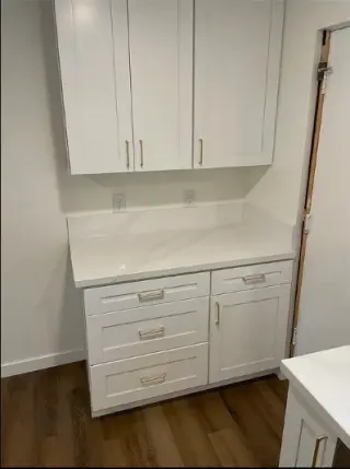 una excelente apartamento de **1 habitación y 1 baño**, ideal para