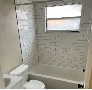 Dúplex de 2 dormitorios y 2 baños.