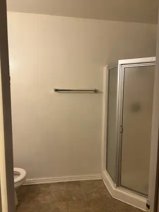 Cuarto espacioso en Lawndale,Ca