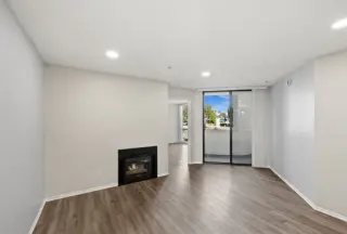 2 Bed Apt in Garden Grove