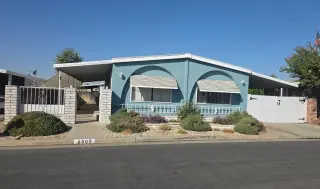 Move-In Ready Home in Great Area