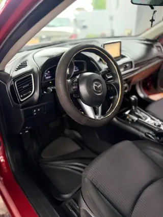 🔥 GRAN OPORTUNIDAD 🚘 2017 Mazda 3 / 💲4.700 CASH/ 📄 TÍTULO LIMPIO