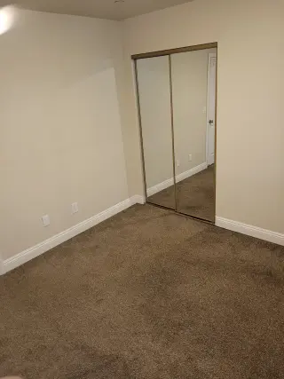 Rento un cuarto en sur centro