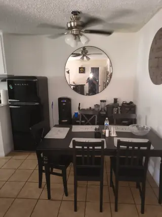 Compartir apartamento de 1 recamara muy amplio y limpio