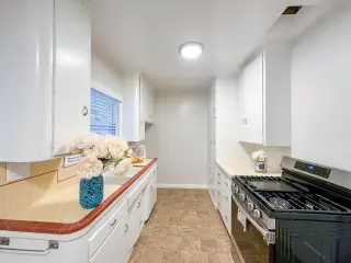 Large 1bd/1bath Miami FL