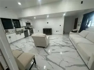 HERMOSO CASA DE INVITADO DE 1 DORMITORIO EN ALQUILER - RIVERSIDE, CA