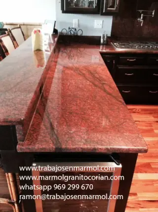 Granito Red Multicolor