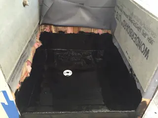 Renovación de Baño Moderno con Ducha de Vidrio