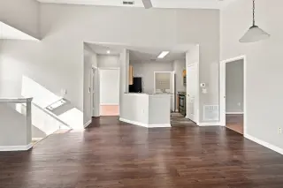 Condo 2/2 en renta en Tampa – $1,800/mes