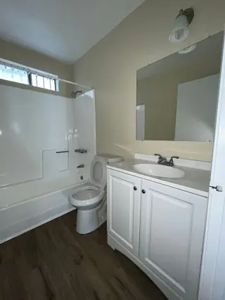 2 BEDROOM FOR LEASE