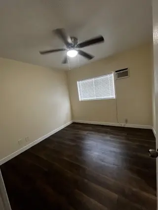 Santos Handyman