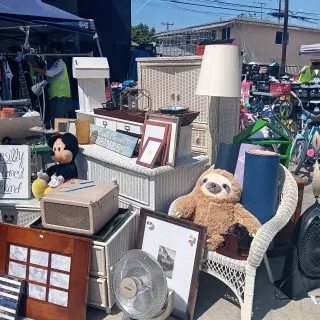 Huge 2 Day Garage Sale