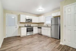 MOVE IN READY