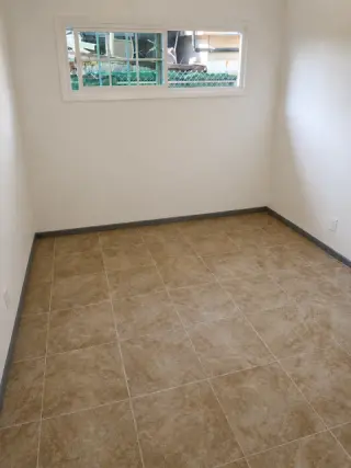 Hawthorne, 1 bedroom, parking