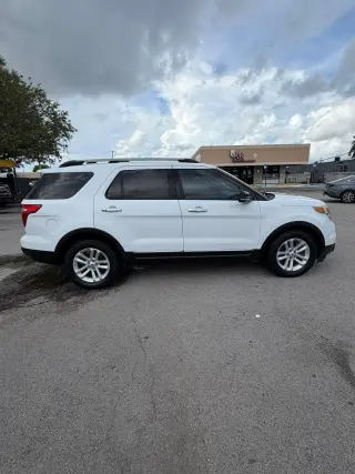 🚘 Explorer 2014/ 💲5,100 Cash/ 🧾 Título limpio