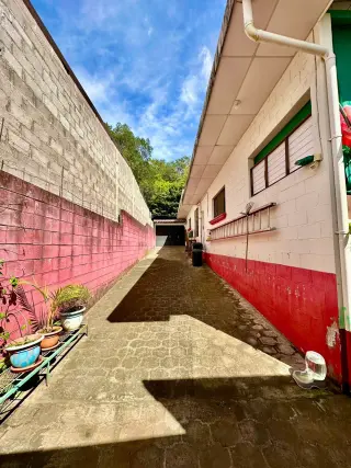 Casa rodeada de naturaleza y clima fresco en Casa de Campo Los Gravileos