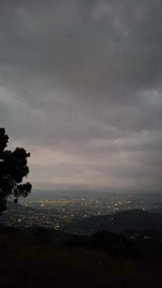 Terreno en Venta con Vistas Impresionantes a las Montañas