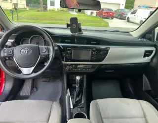 Toyota Corolla 2015