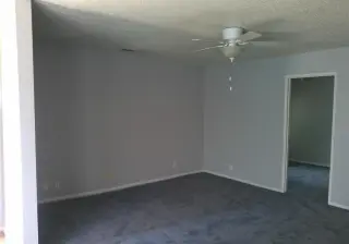 🏡 2 Bedroom / 1 Bathroom Home for Rent – Riverside, CA