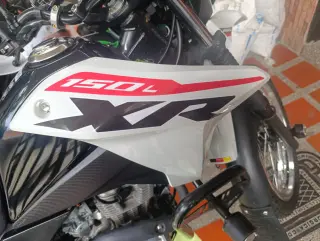 calcomanías  para motos y carros