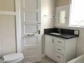 3 habitaciones y 1 baño en la calle N Glassell,