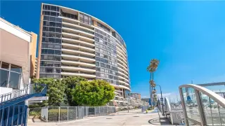 MARINA DEL REY, CA - Vida estilo resort en el corazón de Marina Del Rey