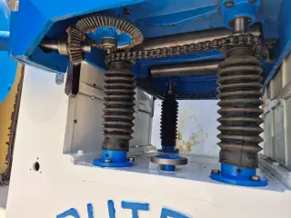 Cepillo Butron C20 motor 7.5 HP