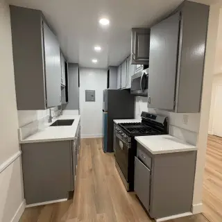 Amplio apartamento de una habitación en el distrito de Westlake