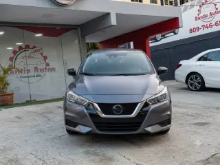 Nissan Versa S 2020 Gris - Santiz Autos