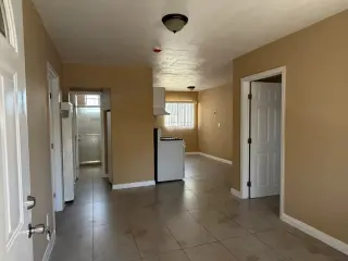 Apartamento de 3 Habitaciones en Renta – $2,750