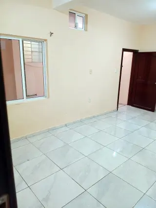 Local Comercial 69m2 Frente a Iglesia zona Comercial