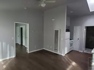 RESEDA LOS ANGELES, CA 1 Bedroom Apartment