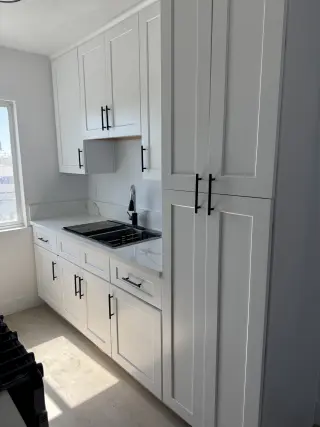 Fullerton 2 Bedroom 1 bath Apartment with A/C