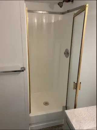 una excelente apartamento de **1 habitación y 1 baño**, ideal para