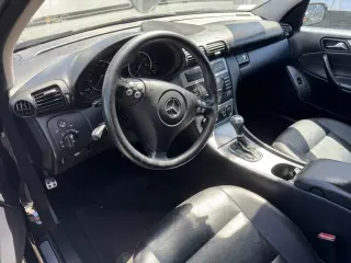 2006 Mercedes C230 Sport