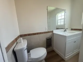 CASA DE RENTA- YA DISPONIBLE!