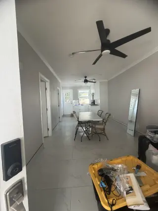 IDU atrás de casa