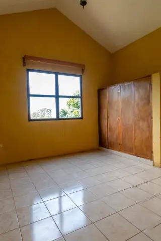 Hermosa Casa en Venta con Vista a los volcanes