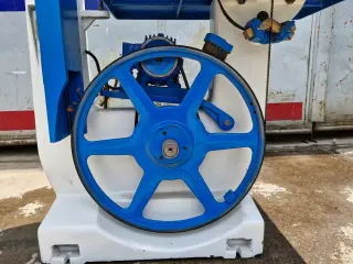 Sierra cinta 60 cm Ø Rockwell Invicta 2 HP
