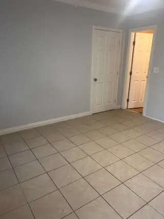 Rento una recamara con su propio baño
