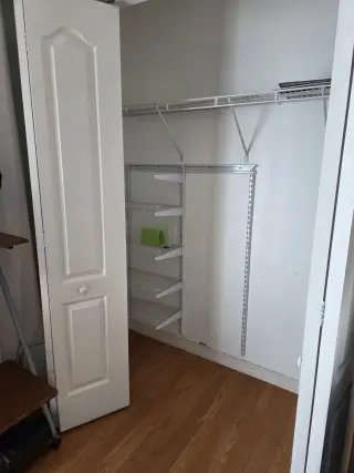 CUARTO CON BAÑO