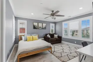 FONTANA, CA - ¡Su próximo hogar le espera! Bellamente renovada!