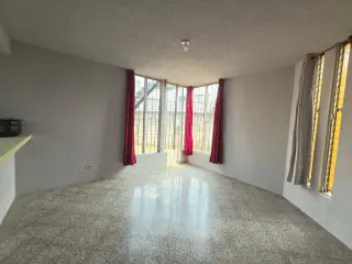 VENTA DE CASA EN PINARES DE SAN CRISTOBAL ZONA 8 de MIXCO